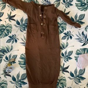 L’ovedbaby newborn gown
